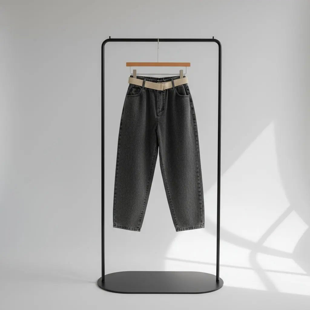 boyfreind black jeans - Little Hijabi