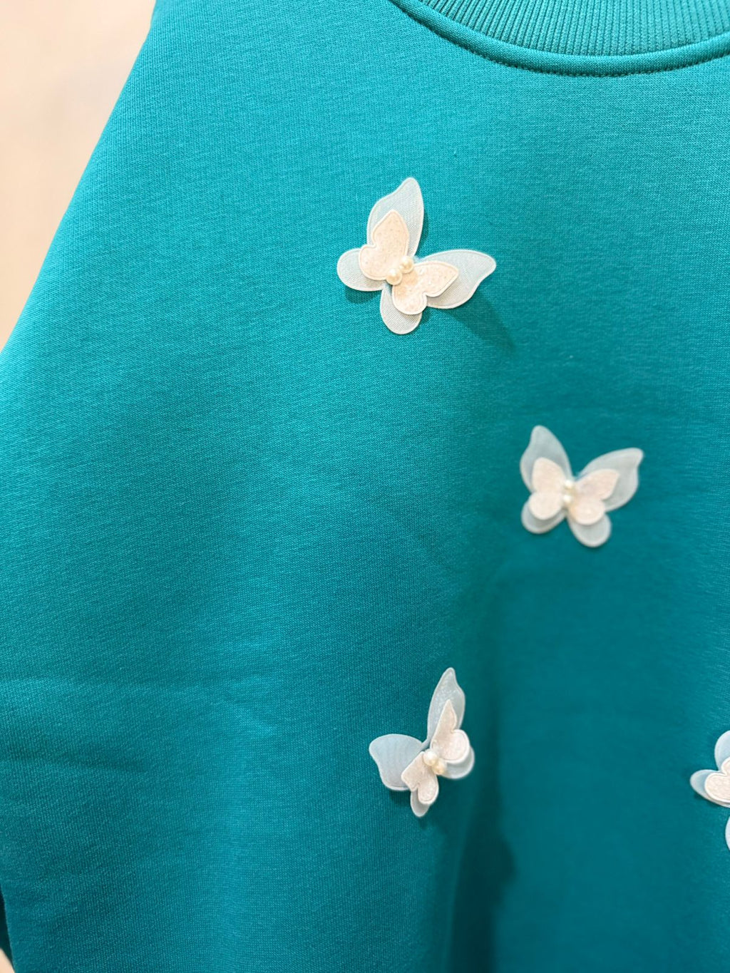 butterfly fleece - Little Hijabi