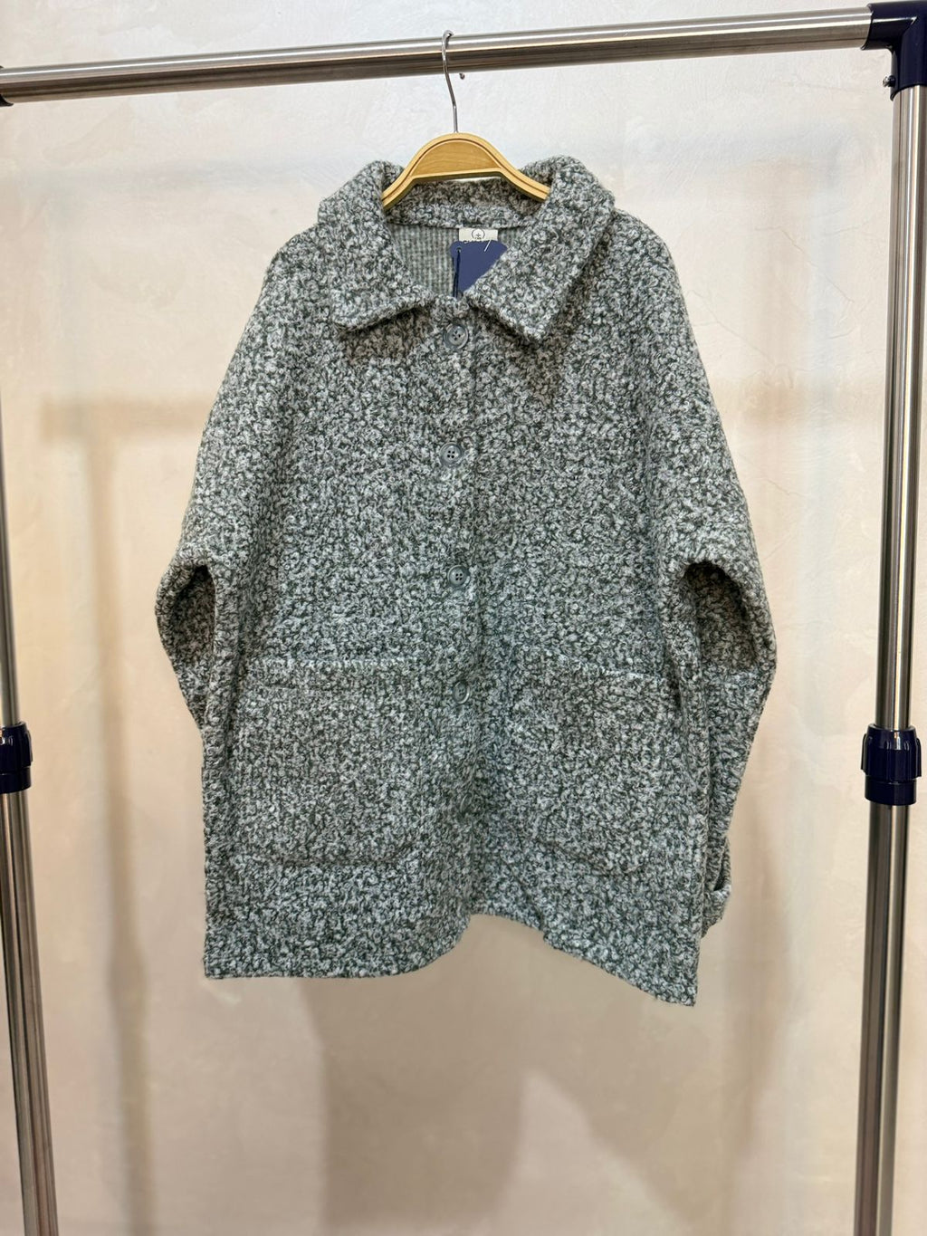 oversized jacket - Little Hijabi