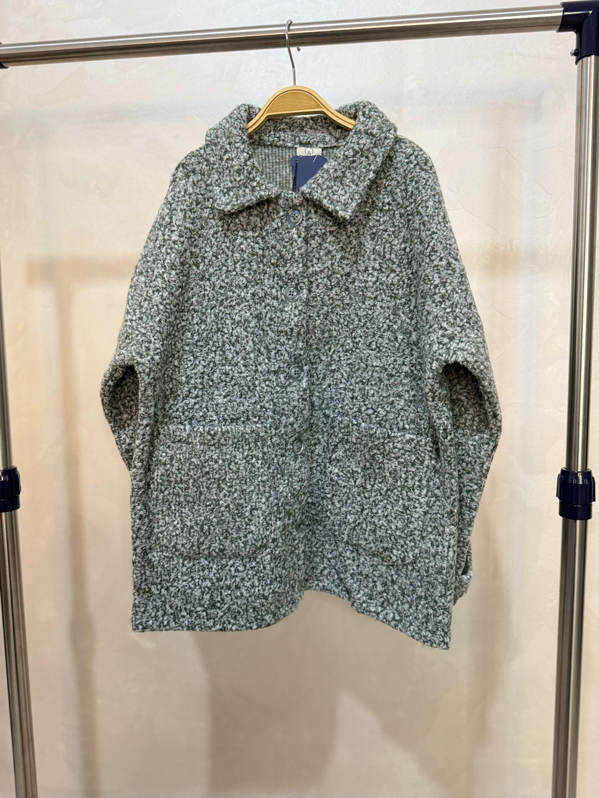 oversized jacket - Little Hijabi