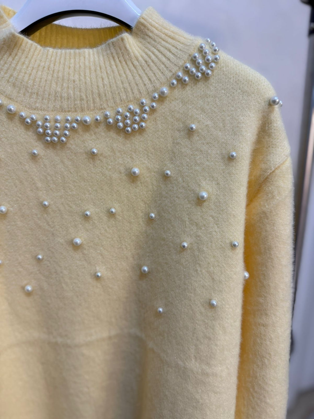 Pearl sweater - Little Hijabi