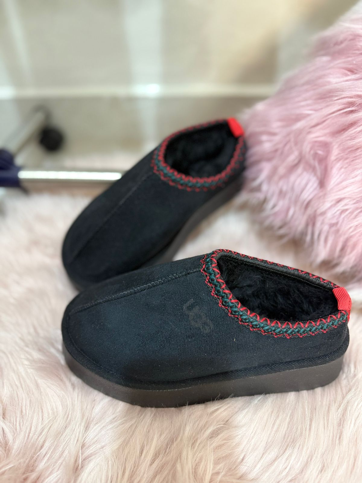 UGG slippers - Little Hijabi